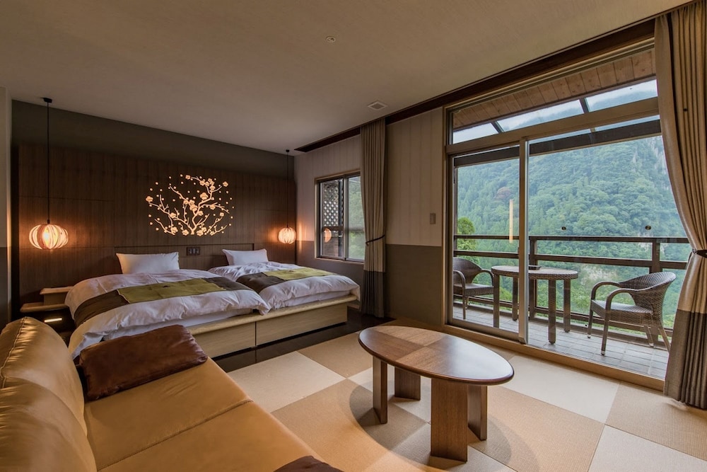 Okuhita Onsen Umehibiki 48/68