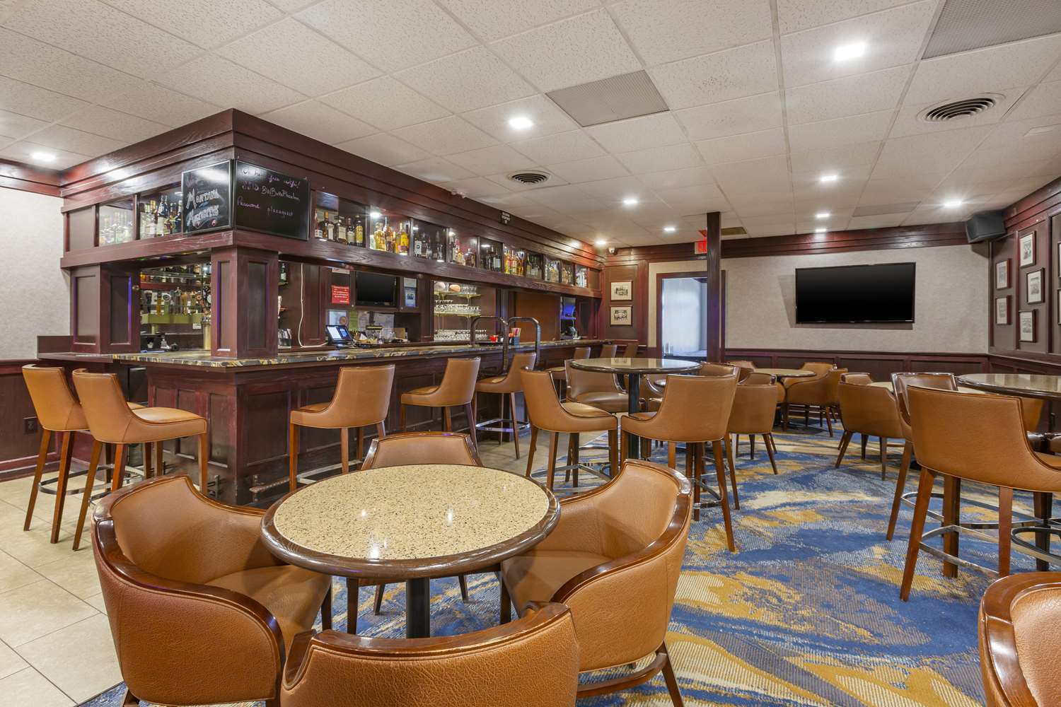 Best Western Plus Butte Plaza Inn 38/59