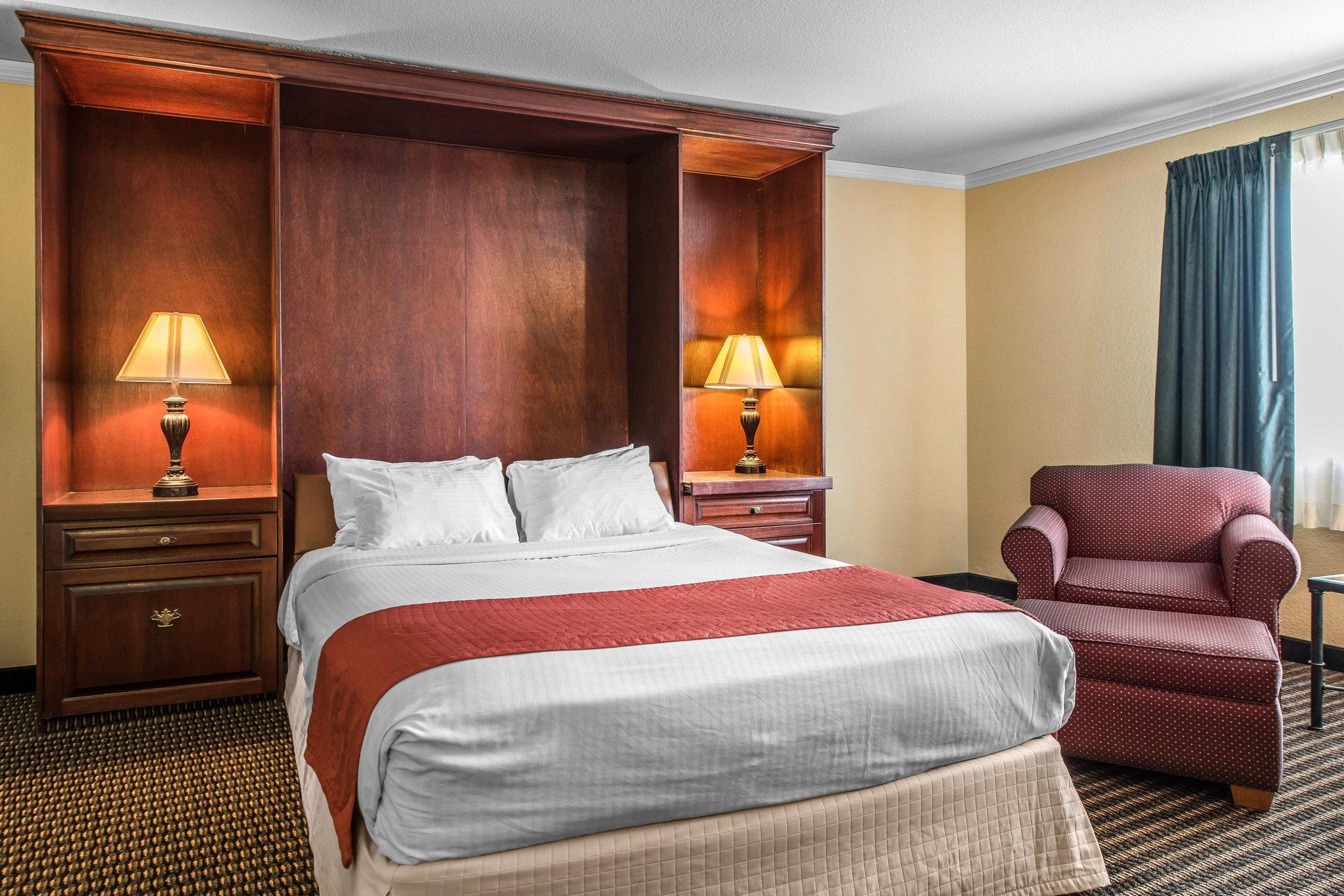 Travelodge by Wyndham Stratton 4/23