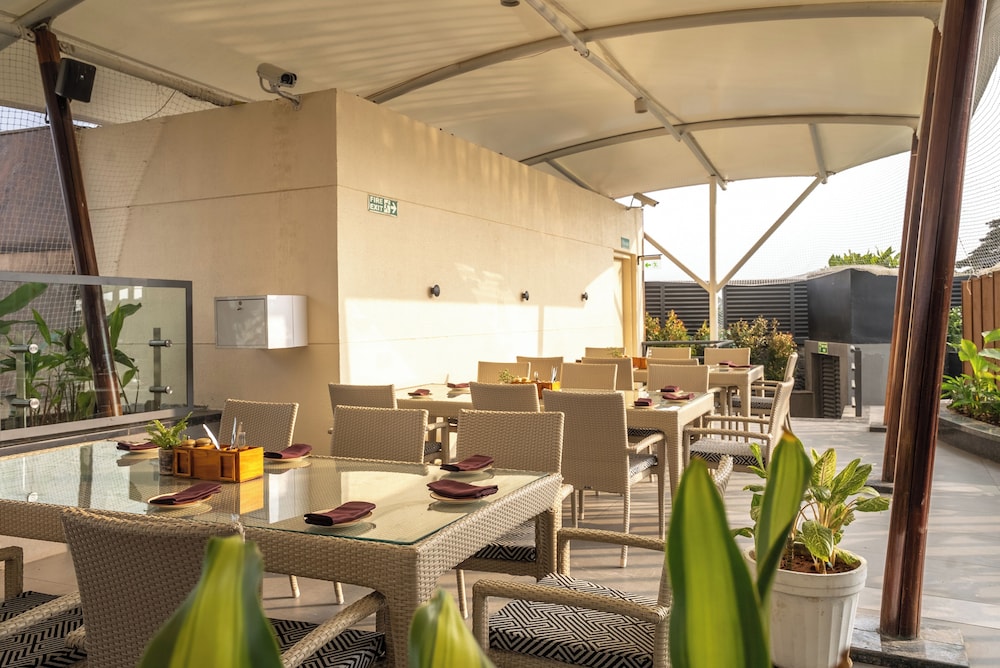 Hyatt Centric Mg Road Bangalore 56/72