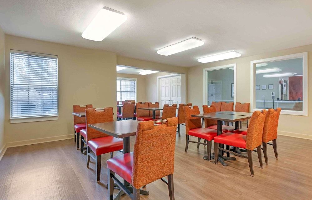 Extended Stay America - Columbus - Tuttle 46/54