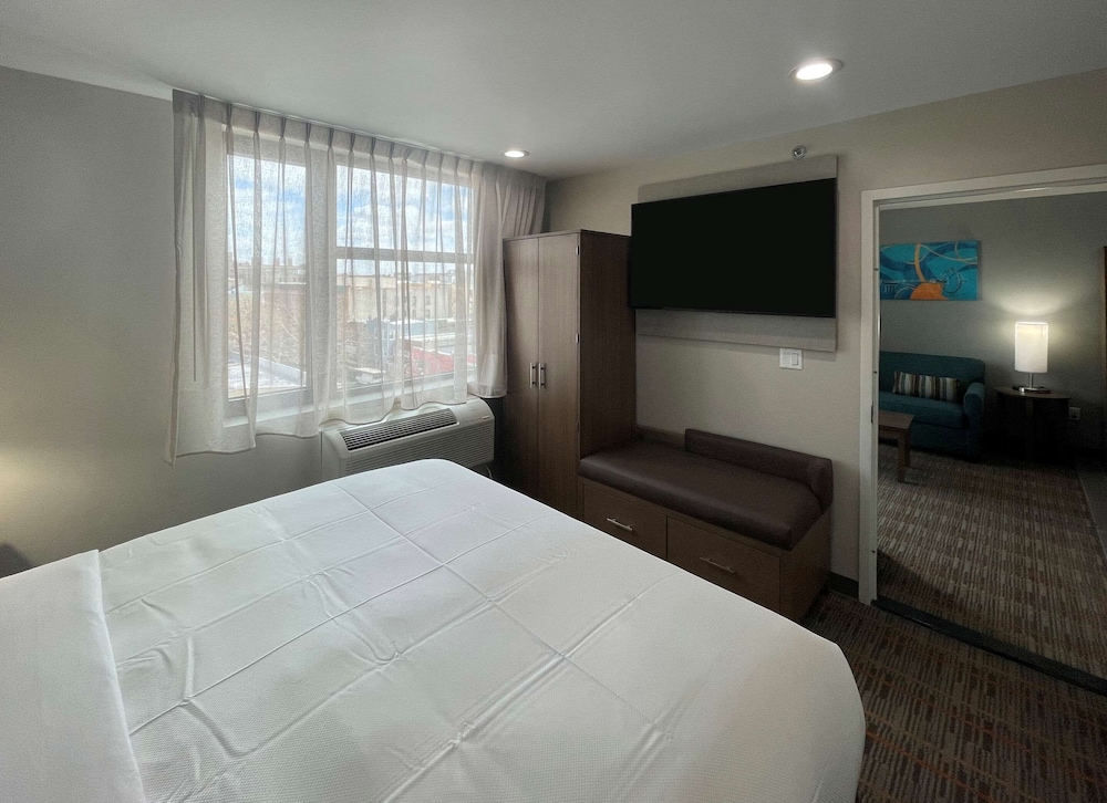 MainStay Suites Bronx - Belmont 27/61