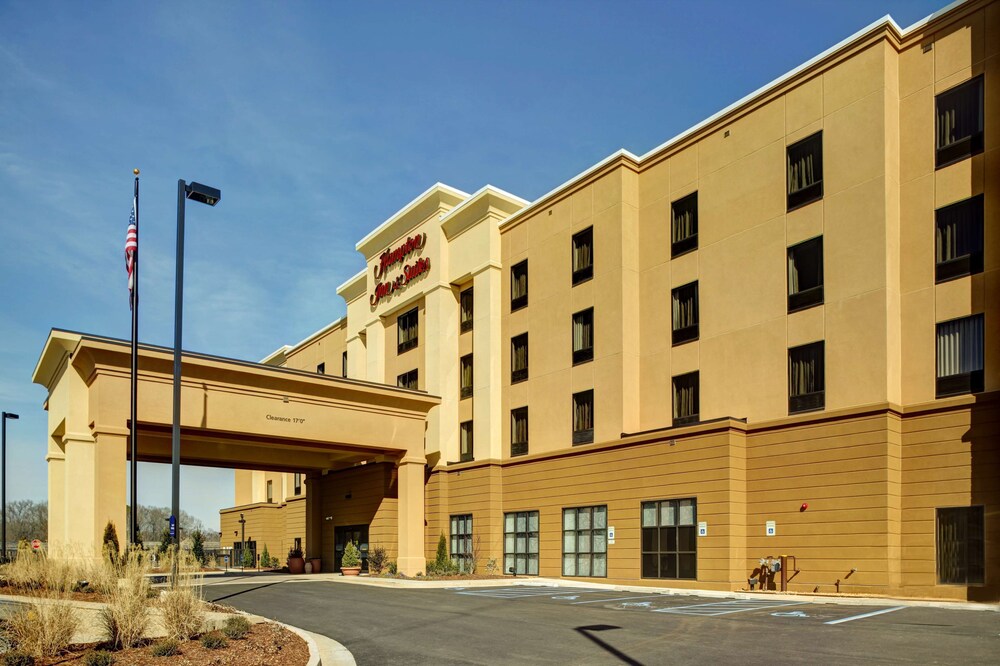 Hampton Inn & Suites Columbus