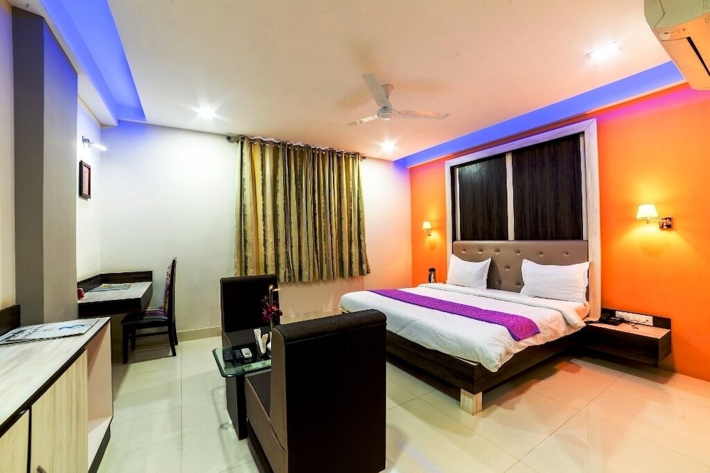 HEERALAL HOTEL 7/22