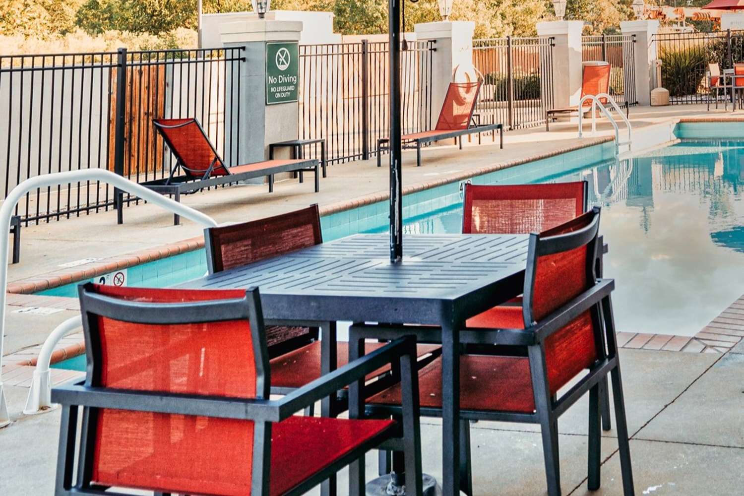 La Quinta Inn & Suites by Wyndham Starkville at MSU 36/53