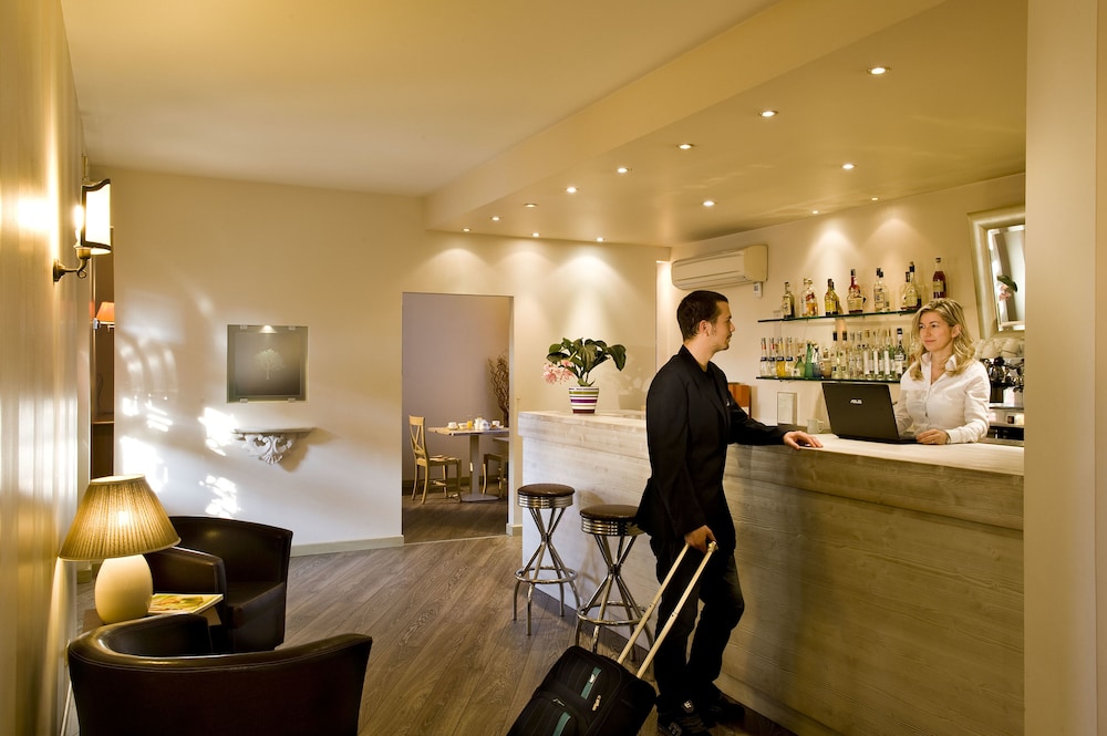 Hotel Noce 3/40