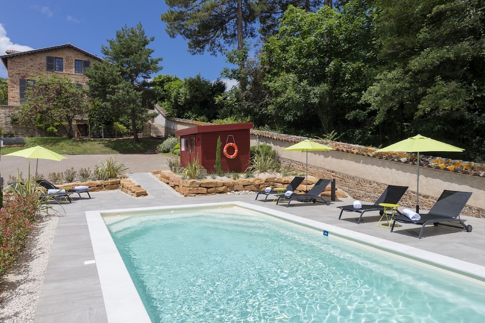 Le Savigny 46/50