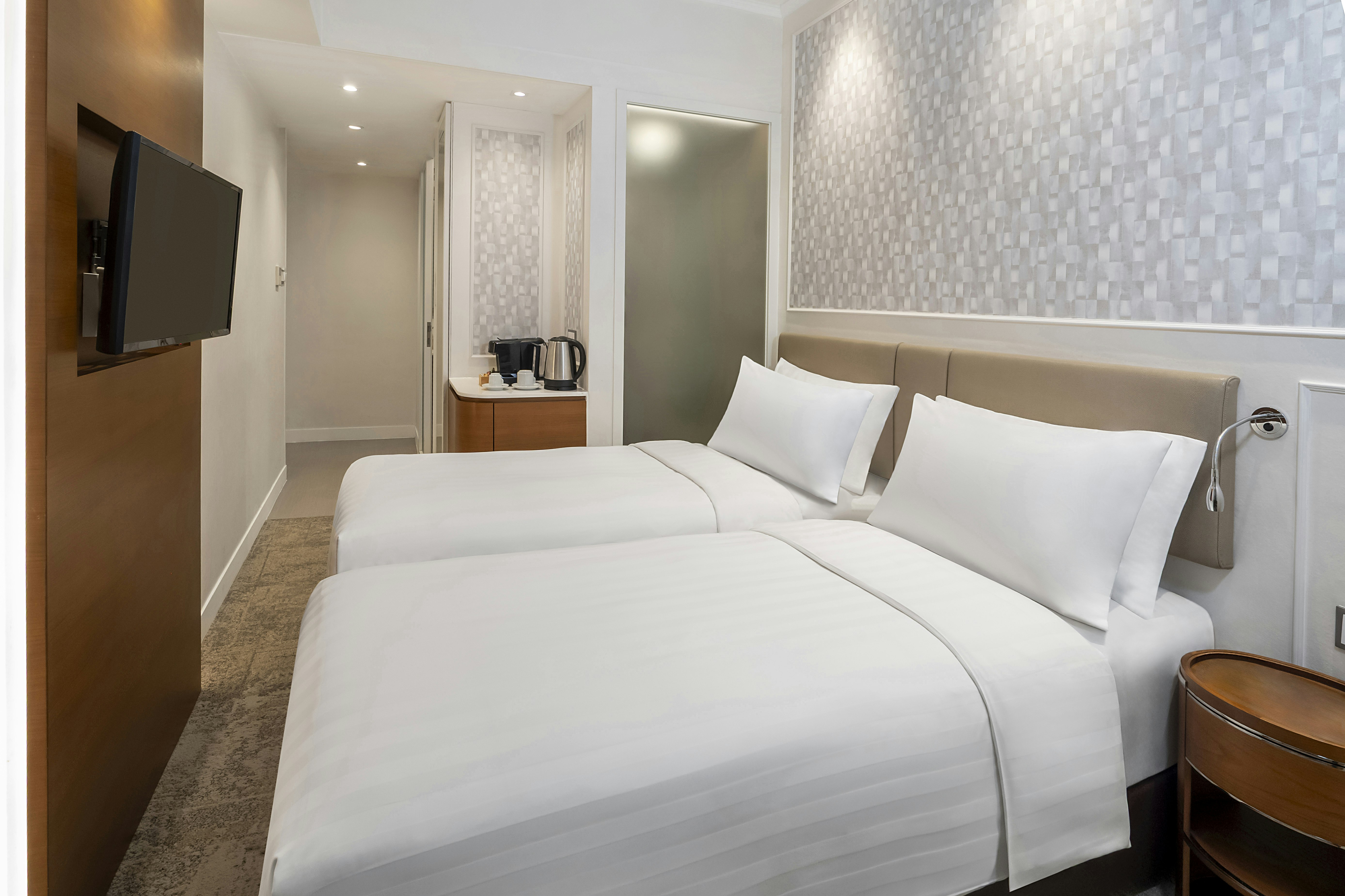 Y Hotel Hong Kong 39/56