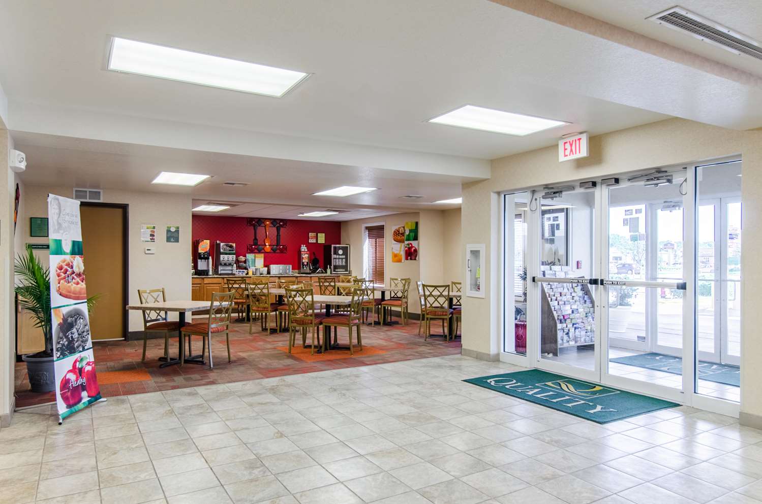 Quality Inn Junction City near Fort Riley 11/41