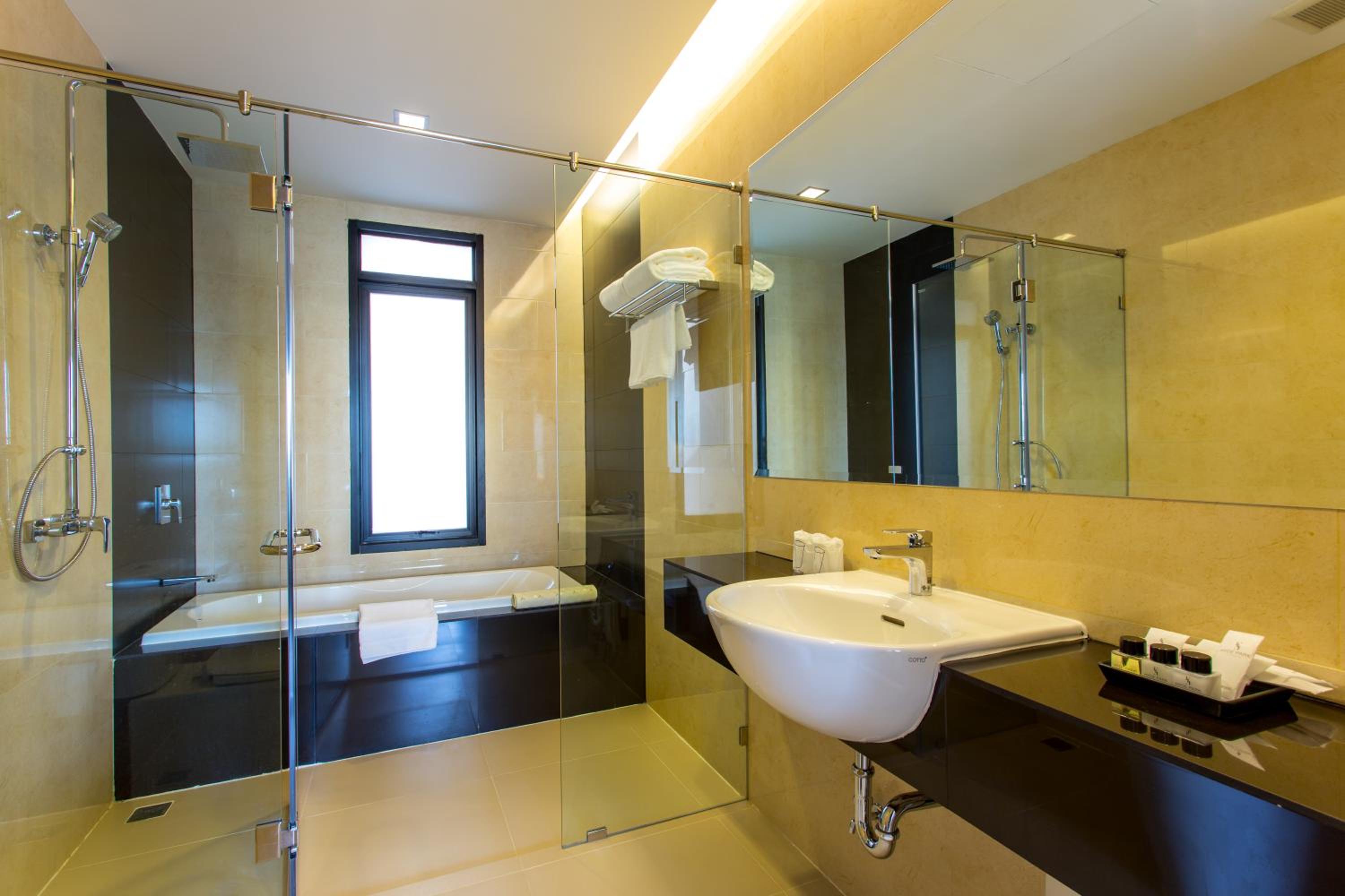Grand, City, Suite، HYDE PARK CHIANGMAI 8/9