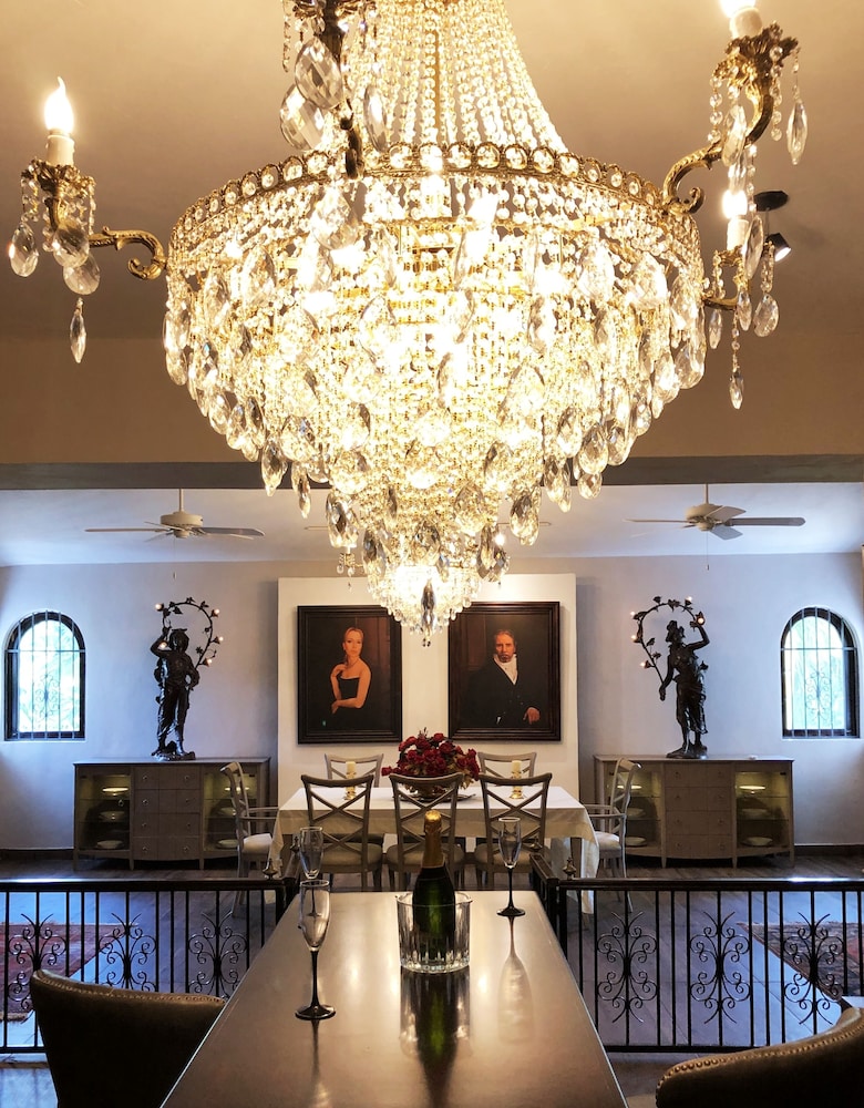 Villablanca Hotel 30/50