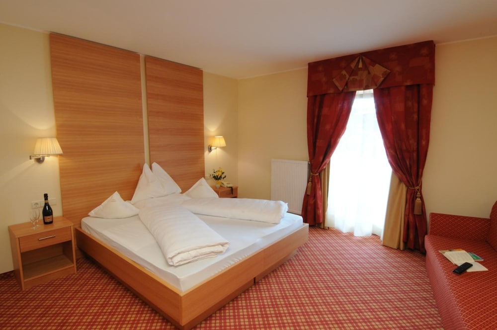 HOTEL STAMSERHOF 20/57