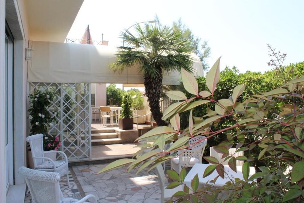 Bencista Hotel 42/46