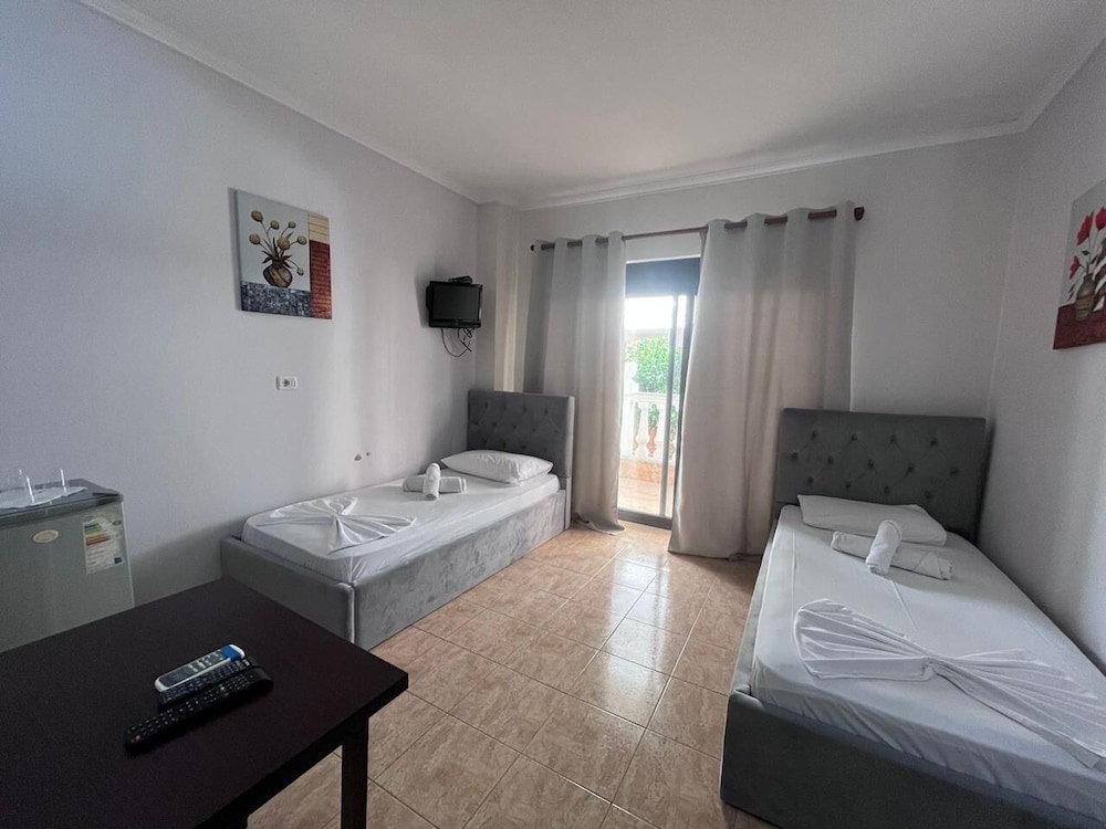 Hotel Primavera 25/50