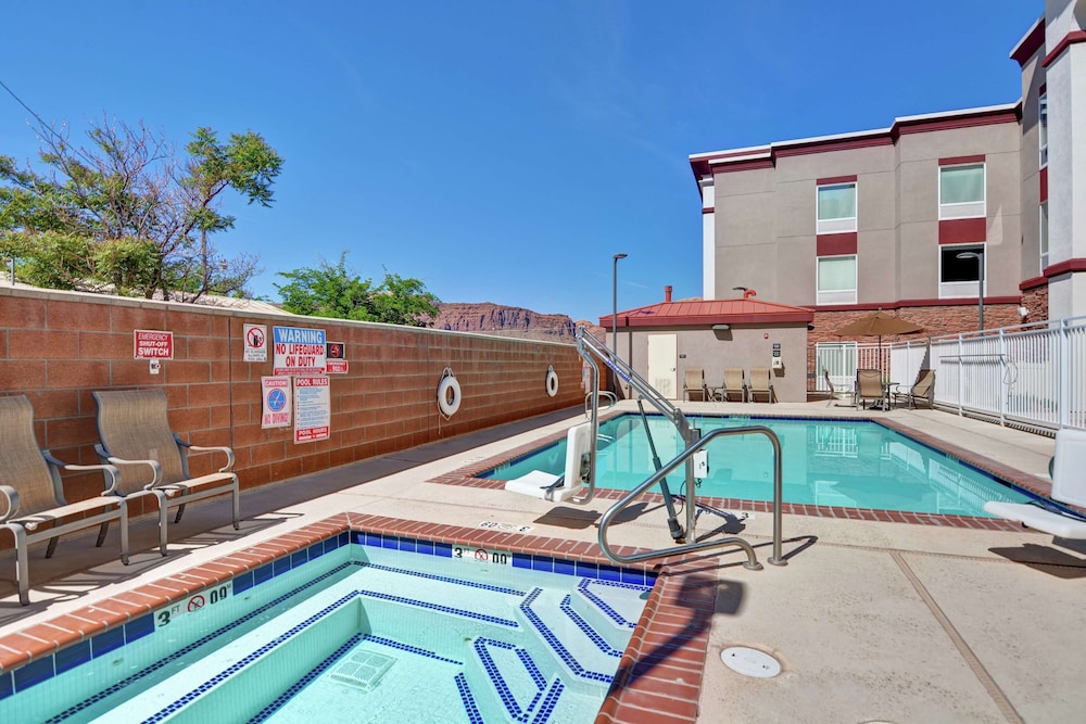 Hampton Inn Moab 3/25