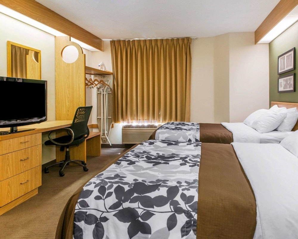 Sleep Inn Elkhart North 7/36