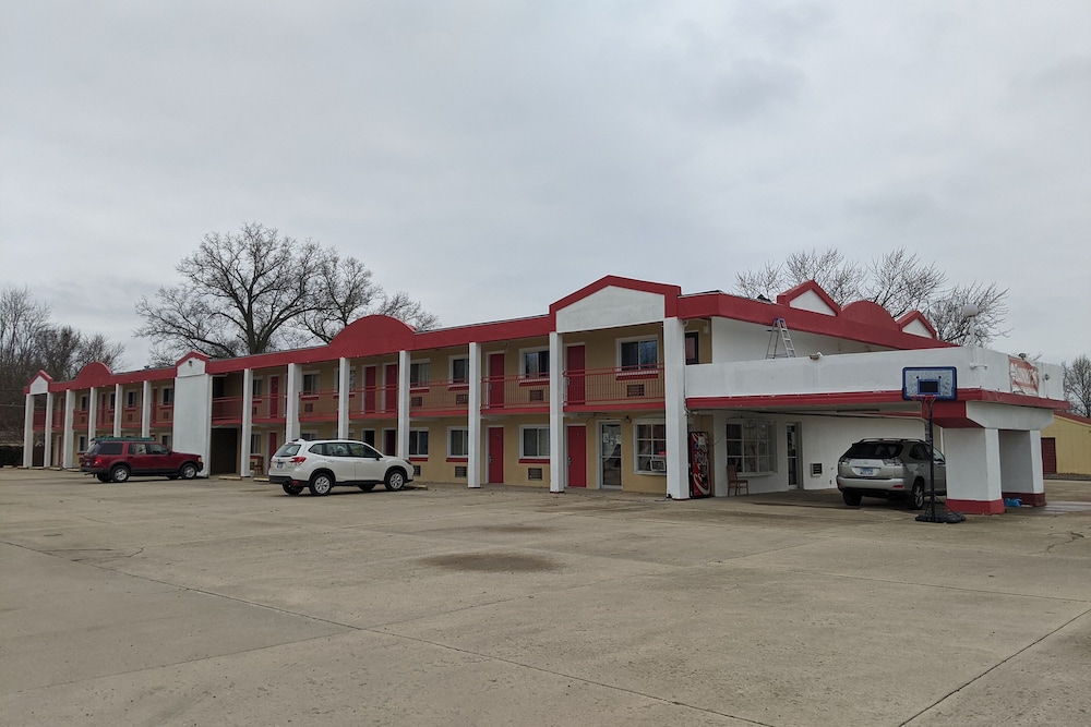 Americas Best Value Inn Vandalia 31/35