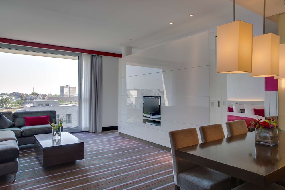 Radisson Blu Media Harbour Hotel Dusseldorf 37/68