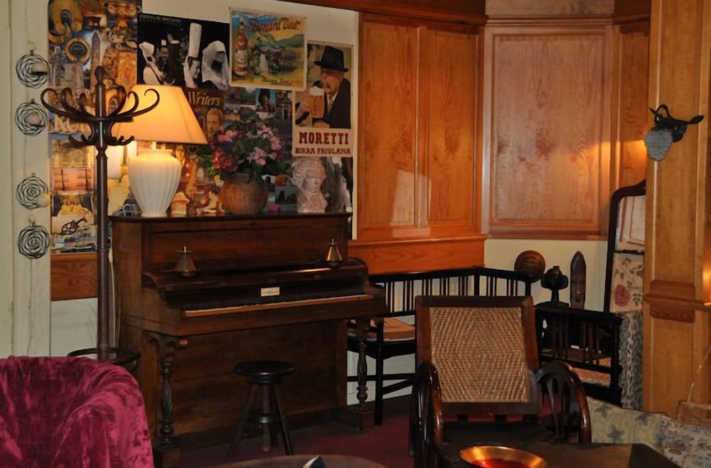 Hôtel Le Vieux Carré 34/44