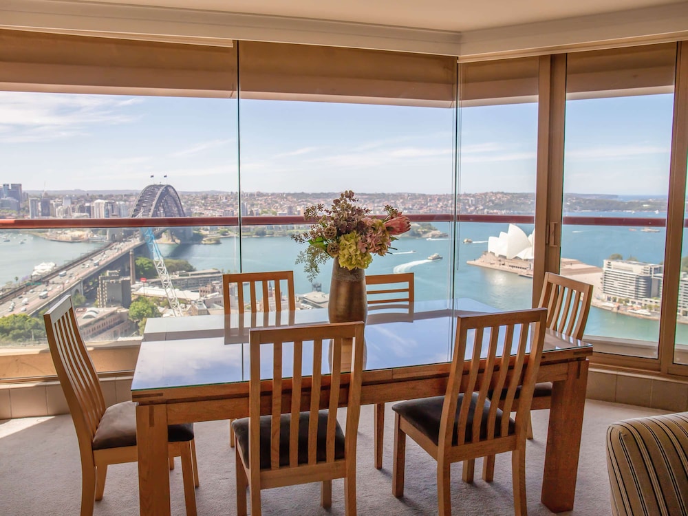 The Sebel Quay West Suites 60/74