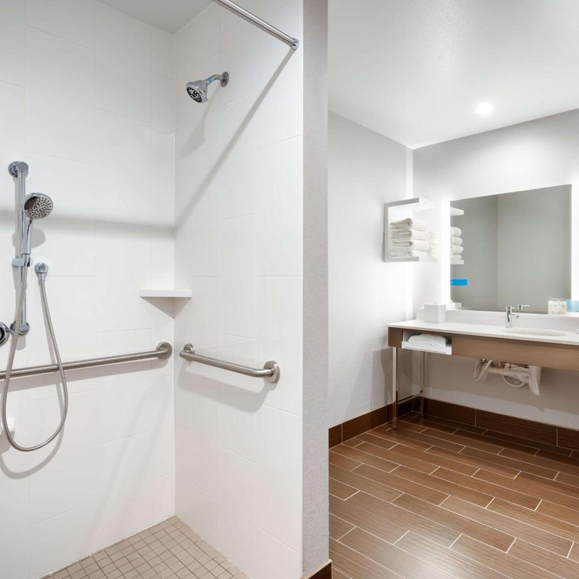 Studio, Suite, 2 Queen Beds