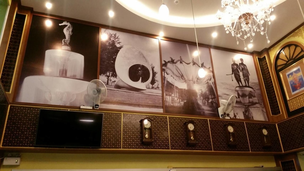 Phuket Chinoinn Hotel 45/65