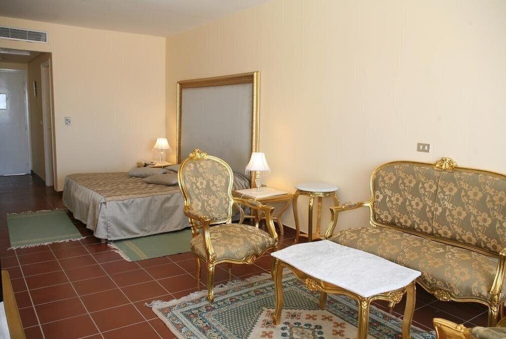 Regency Hammamet 10/15