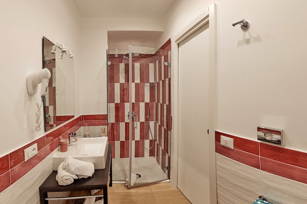 Dea Guest House 38/41