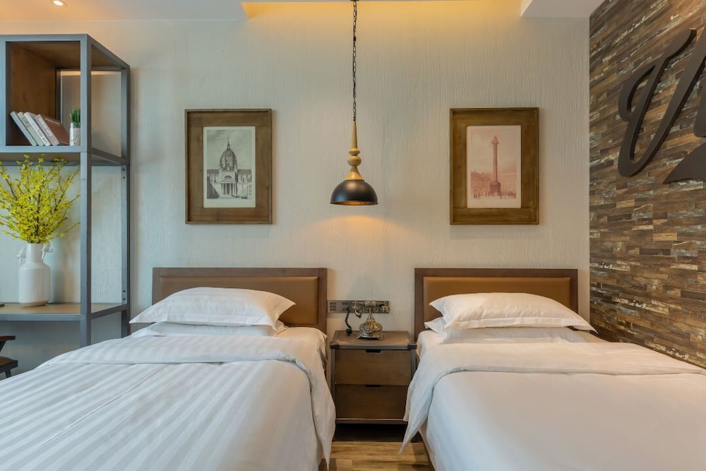 Shanghai Vintage Hotel Disneyland Branch 19/50