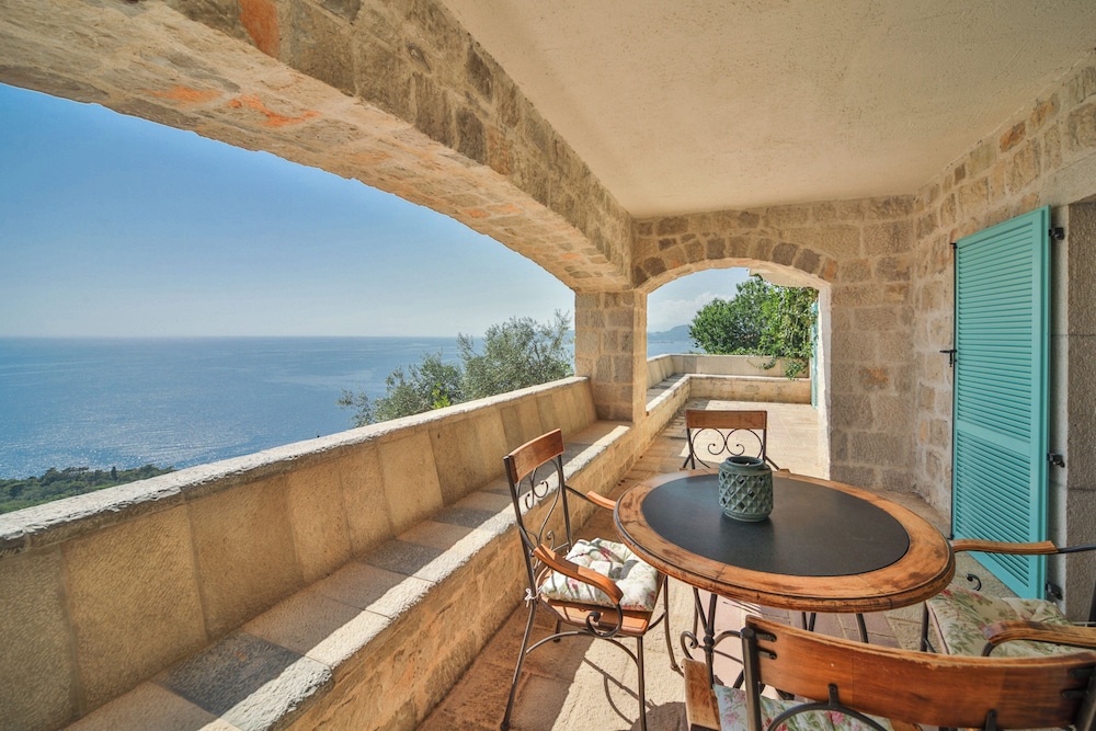 Castello degli Aranci Eco Resort 49/61