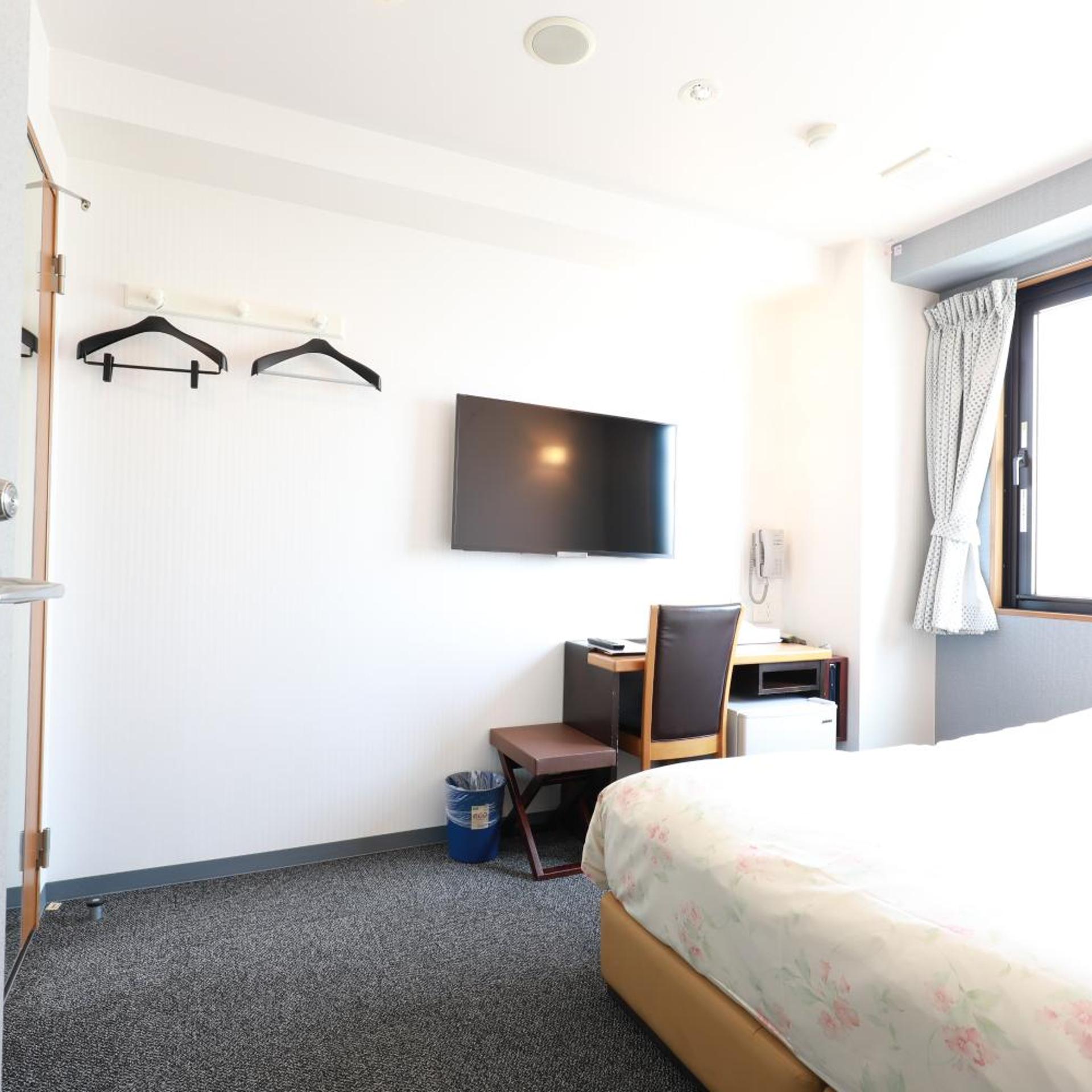 Toyama Town Hotel 27/54