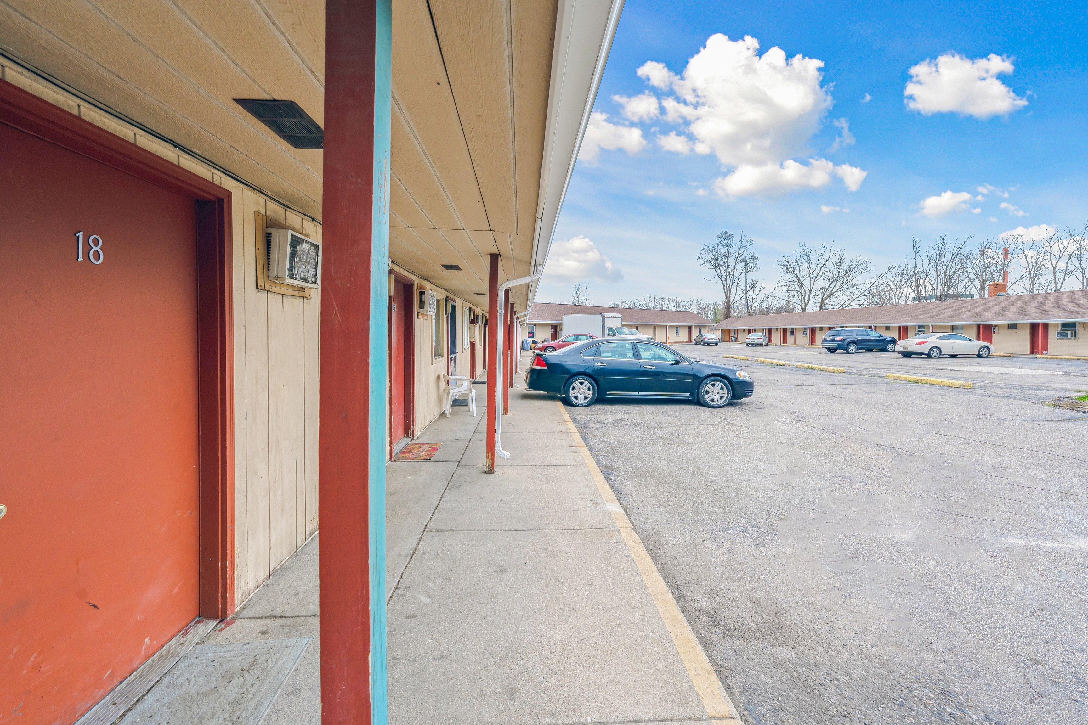 Flint Motel by OYO MI Near I-475 64/70