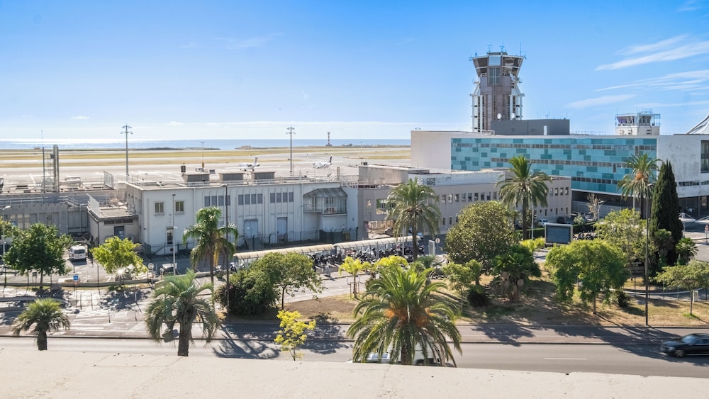 Campanile Nice Airport 6/50
