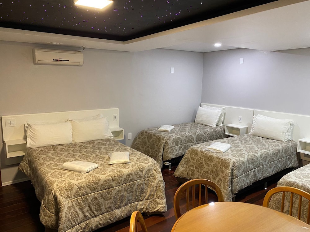 Exclusive, 1 Double and 3 Single Beds
