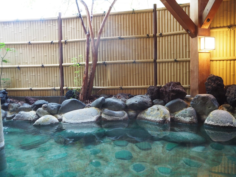 KUSATSU ONSEN BOUN 21/68