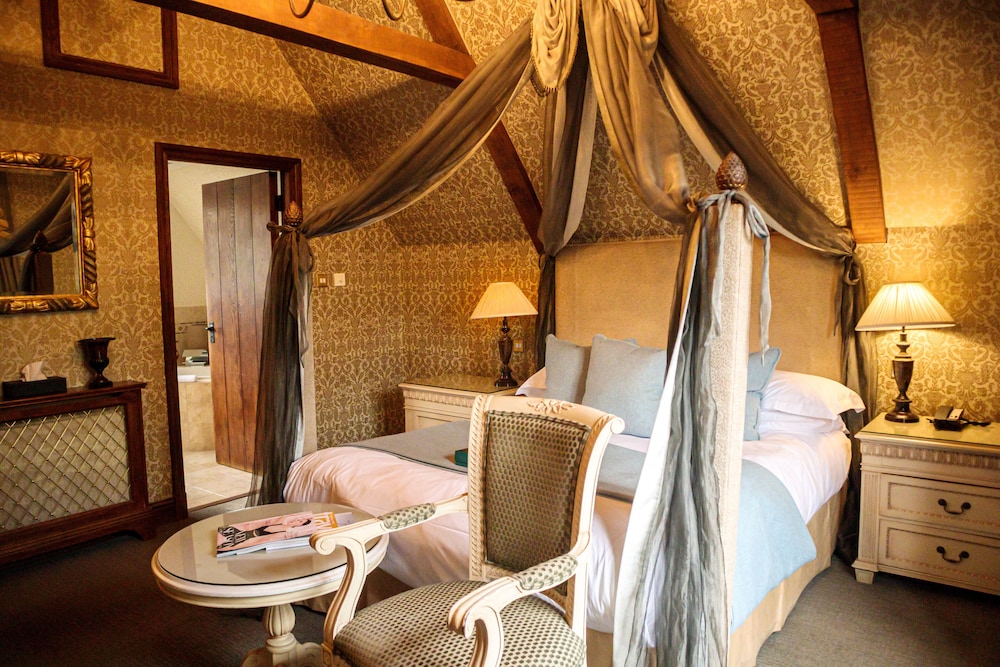 Superior, Suite, King Bed, Annex