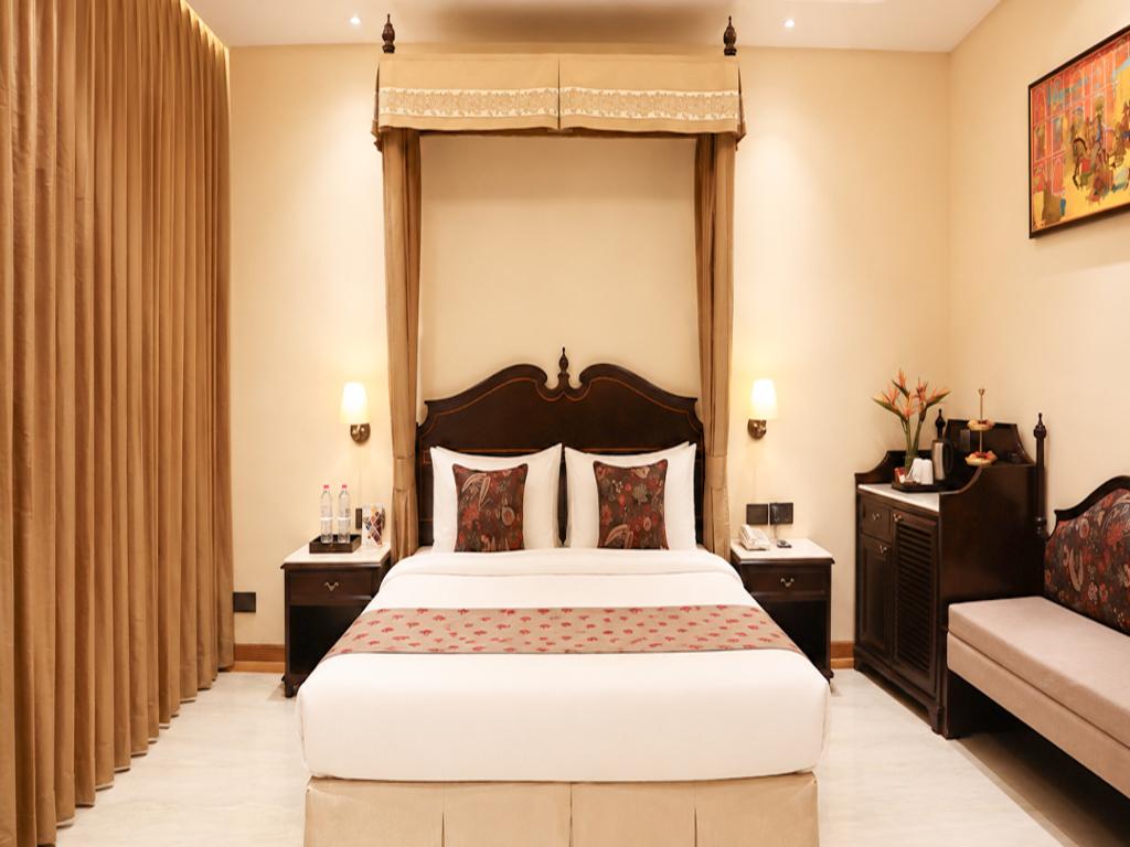 Canopy, Suite