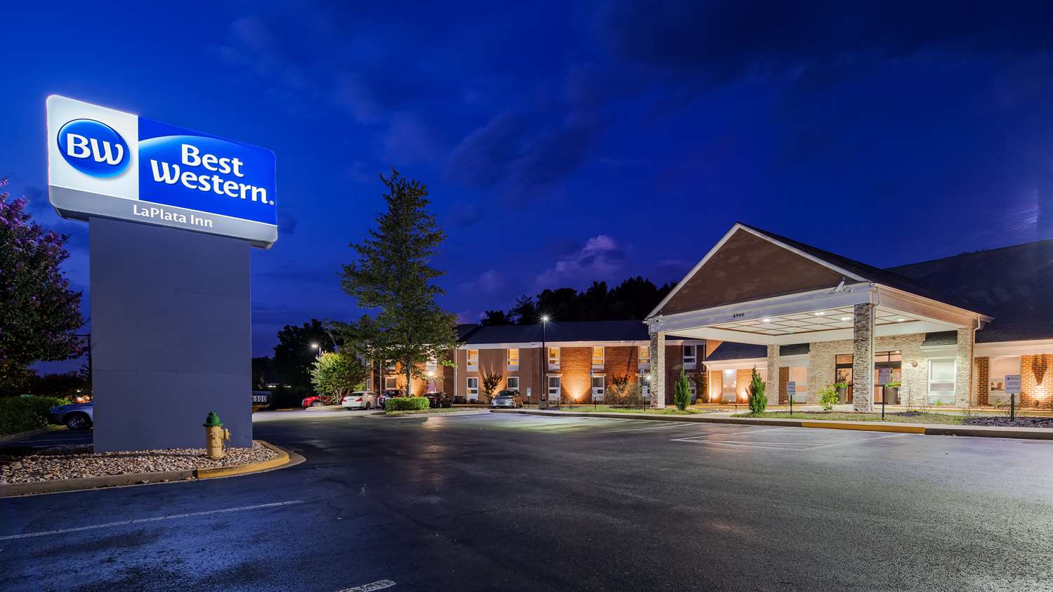Best Western La Plata Inn 1/8