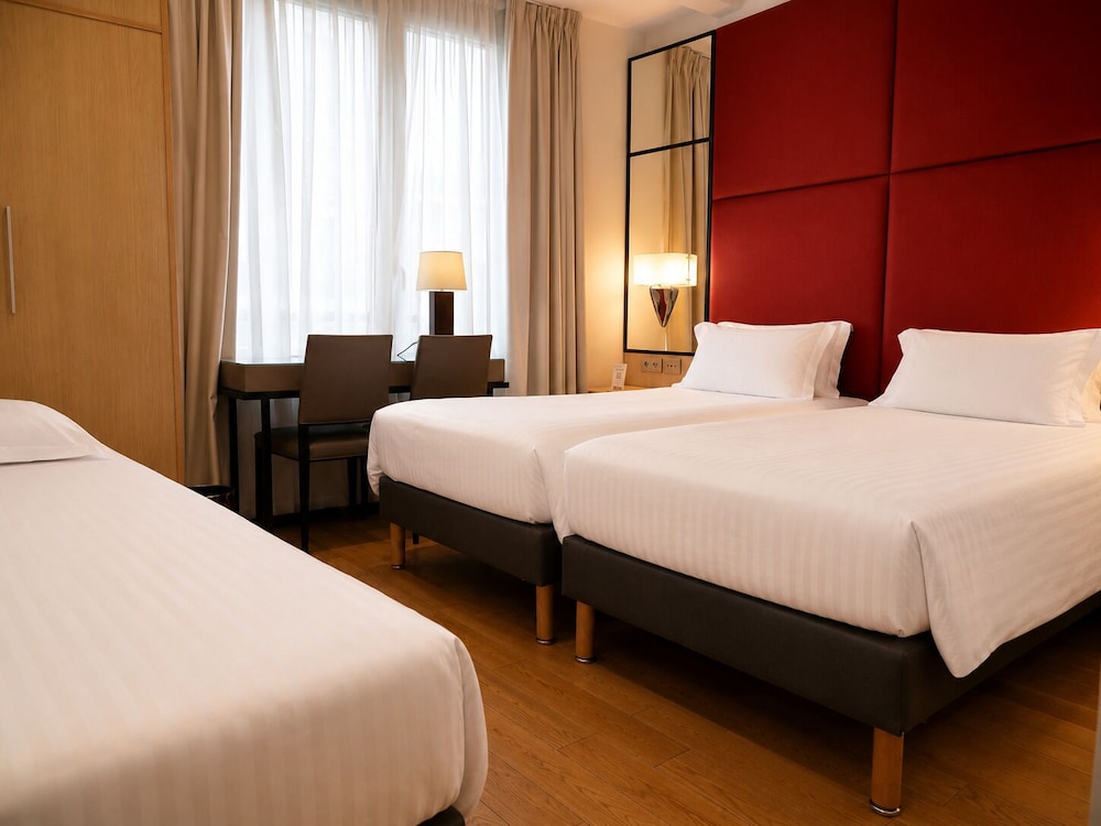 Hotel De Castiglione 15/48