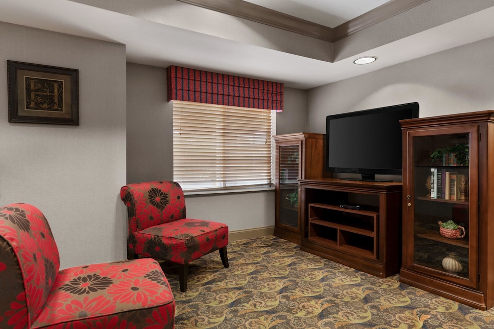 Lancaster Suites 21/37