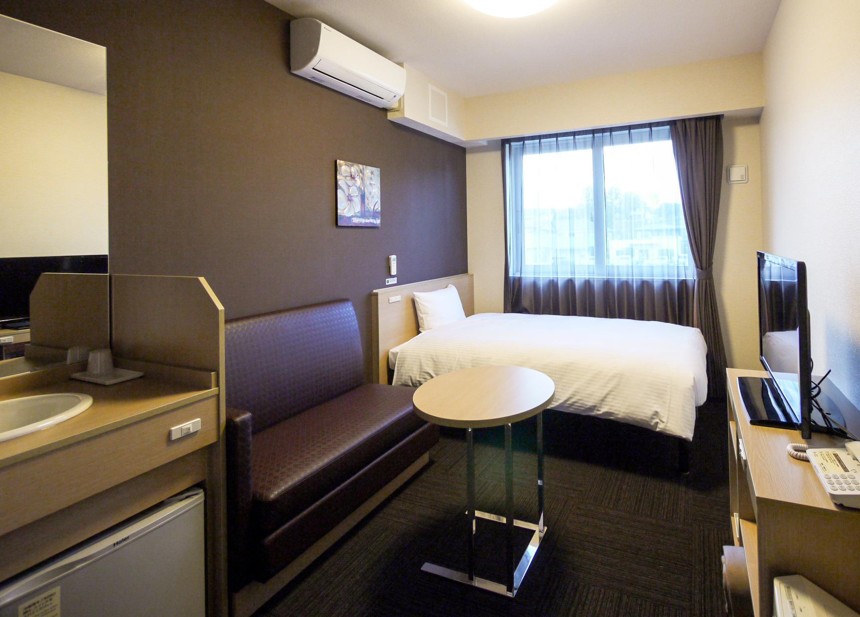 Room, Single, No Bathroom