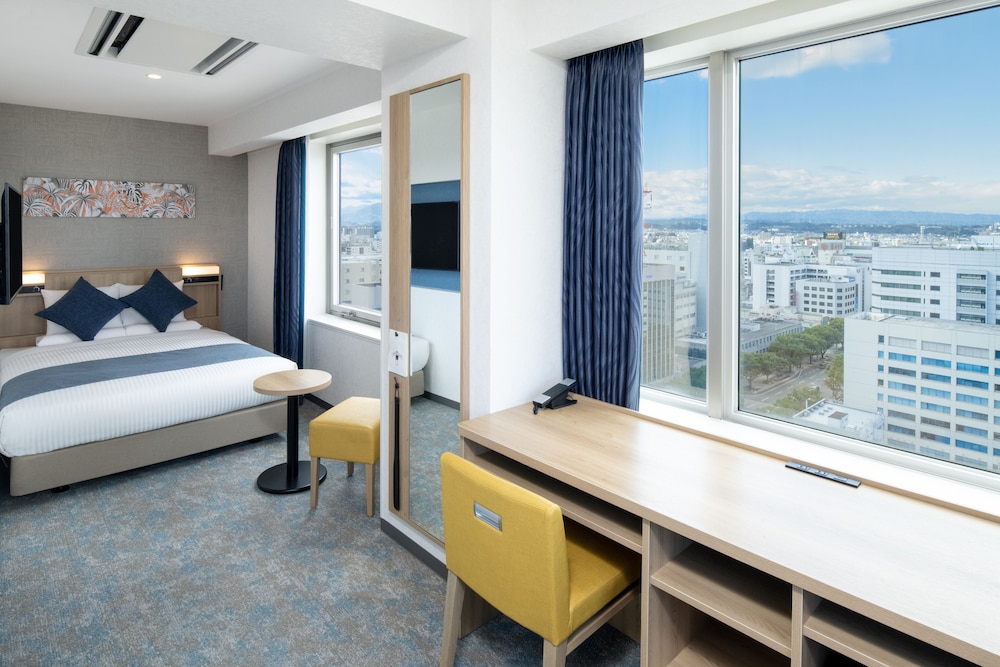 Skytower, Double Bed