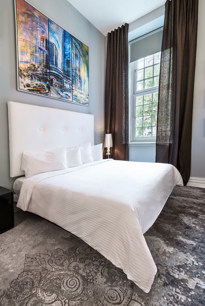 Hotel Manoir Morgan 27/46