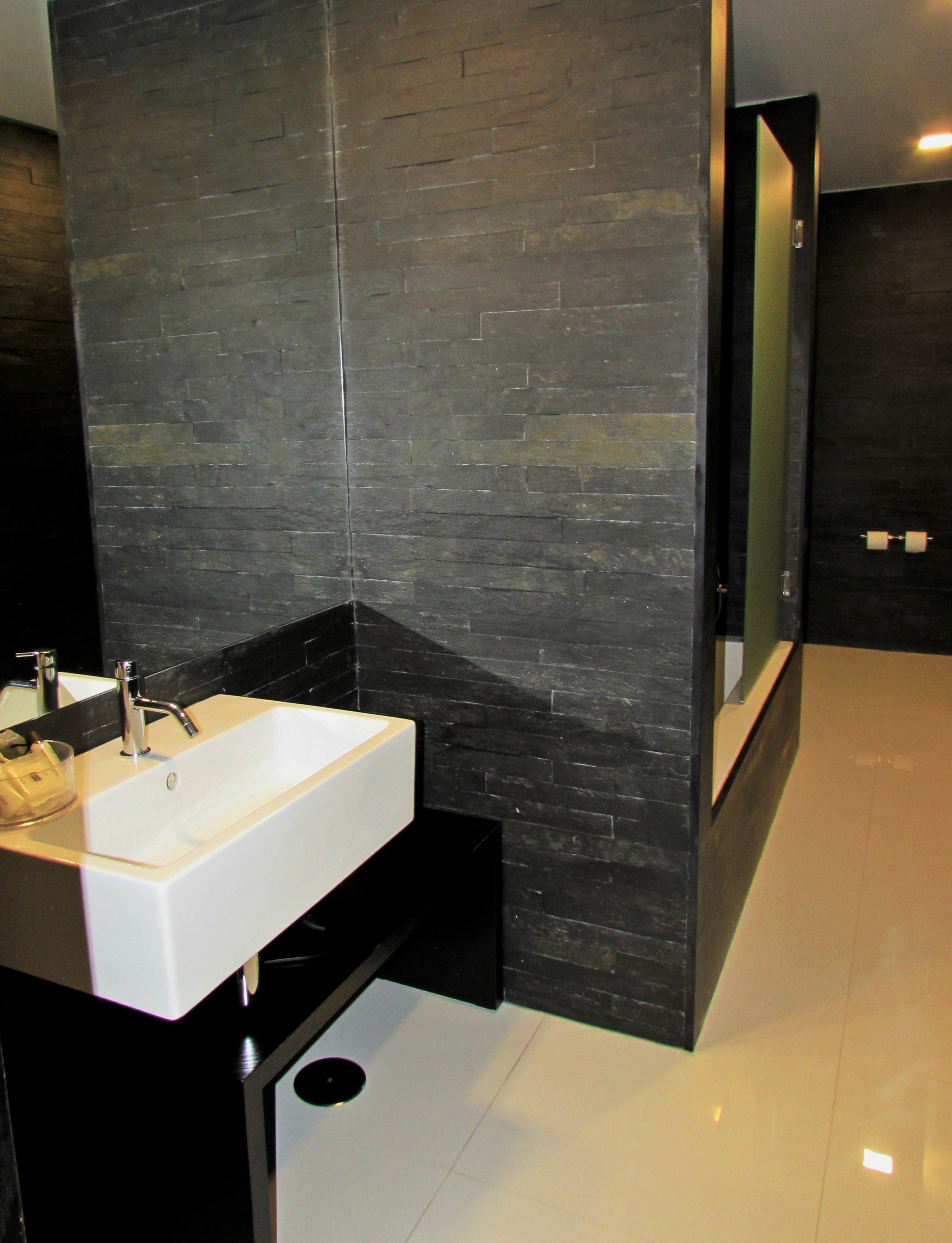 Axis Viana Business And Spa 34/36