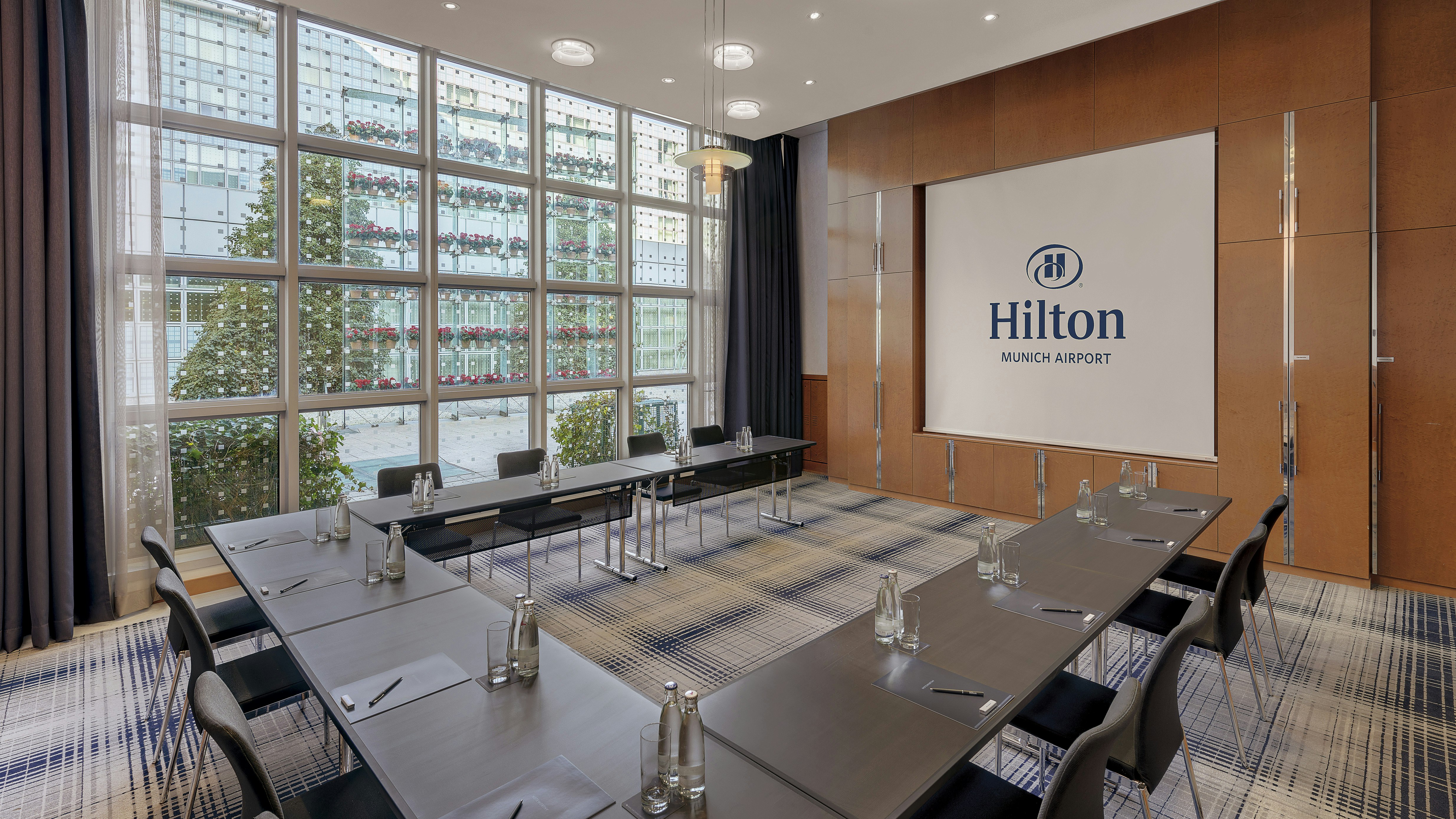 Hilton Munich Airport 86/93
