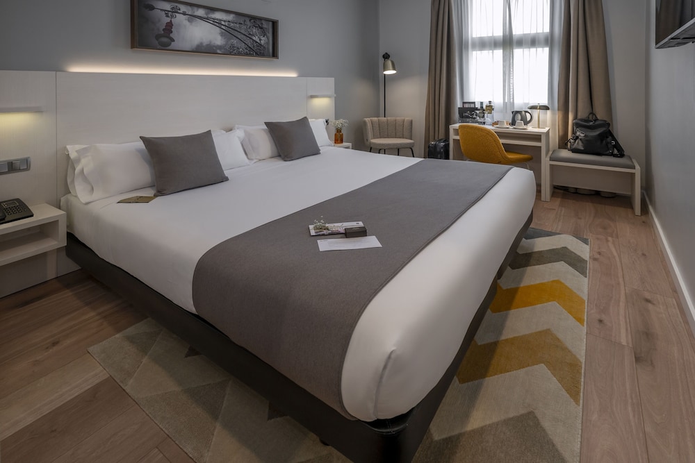 Serhs Carlit Boutique Hotel 30/66