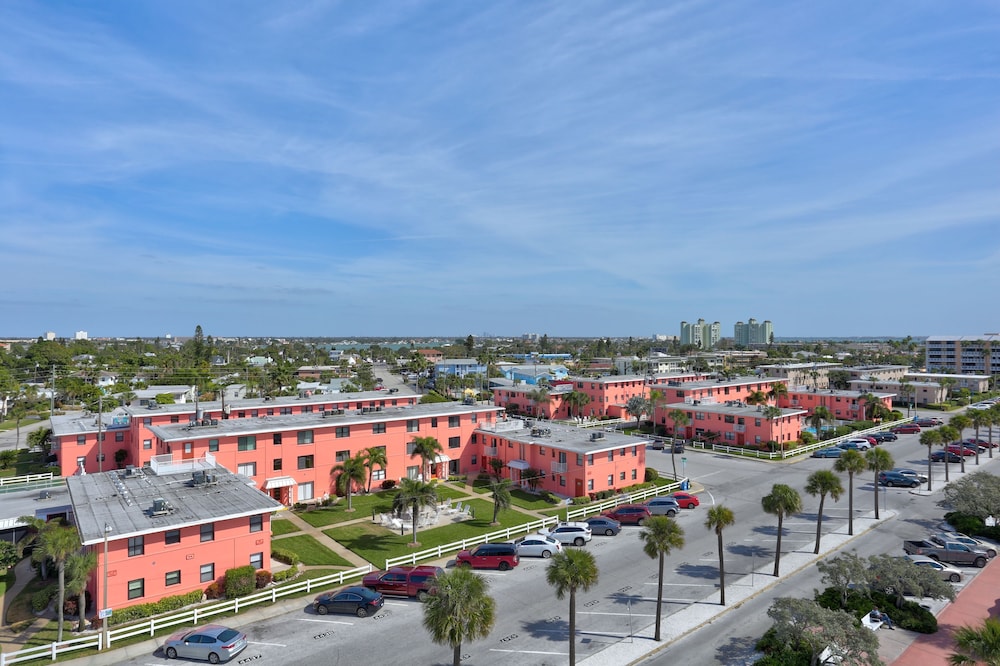 Gulf Winds Resort 2/50