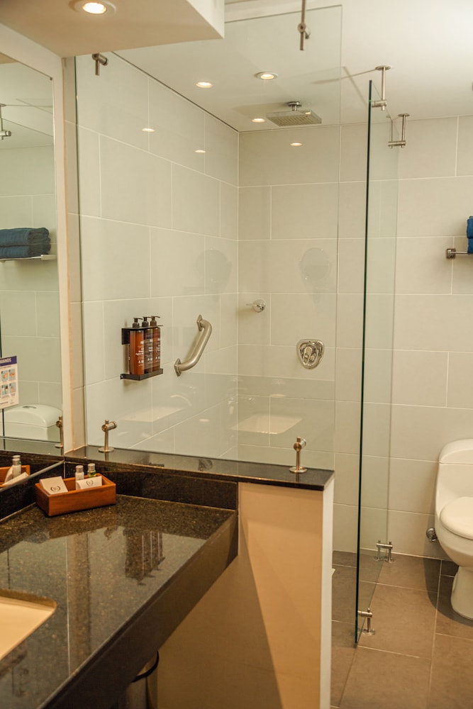 Hotel Poblado Plaza 49/50