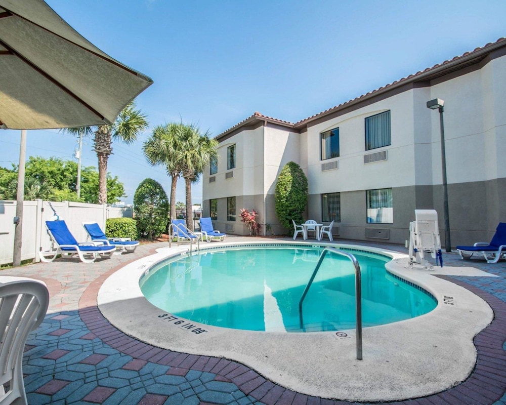 Holiday Inn Express St Augustine Dtwn Historic 11/50