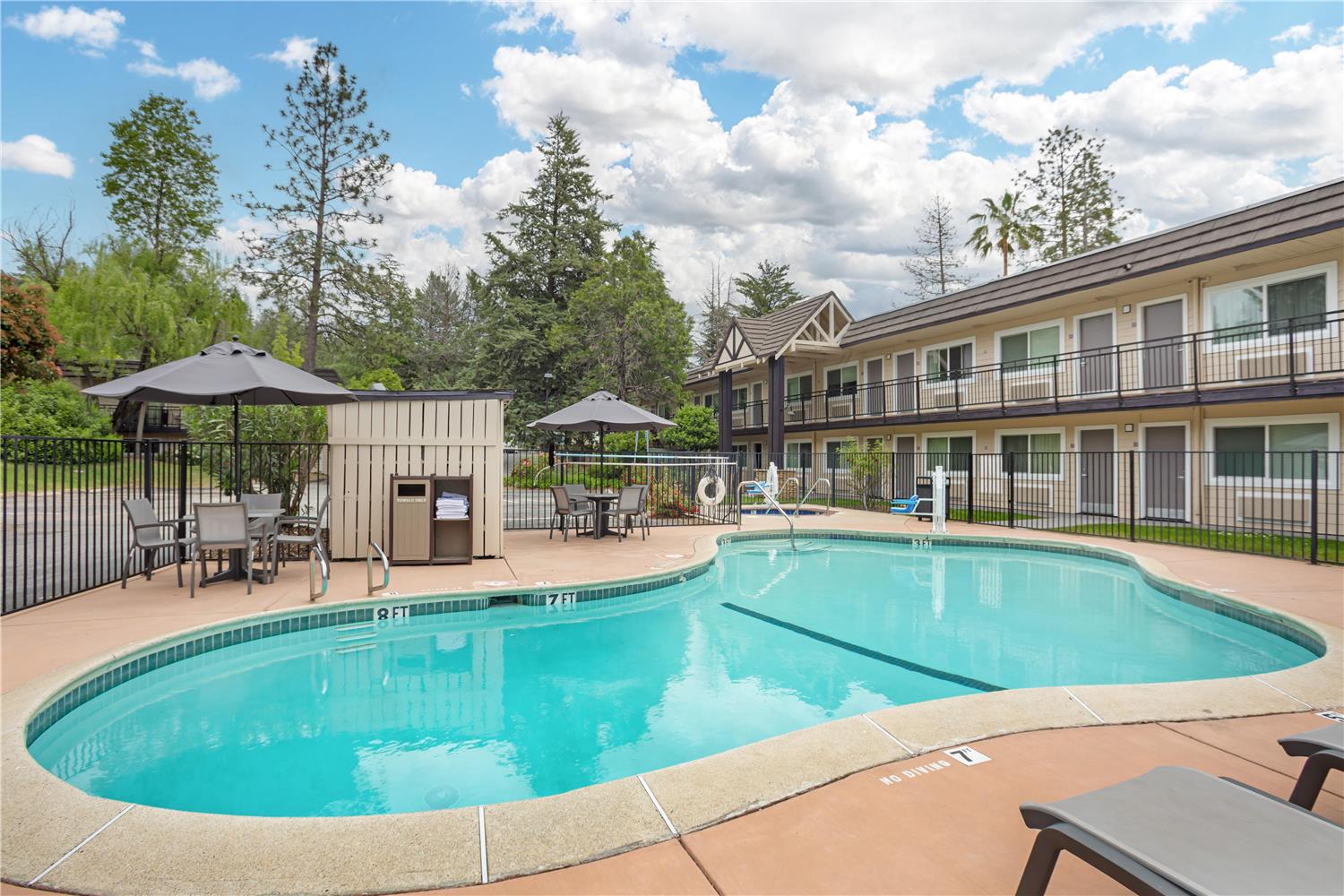 Best Western Gold Country Inn 8/42